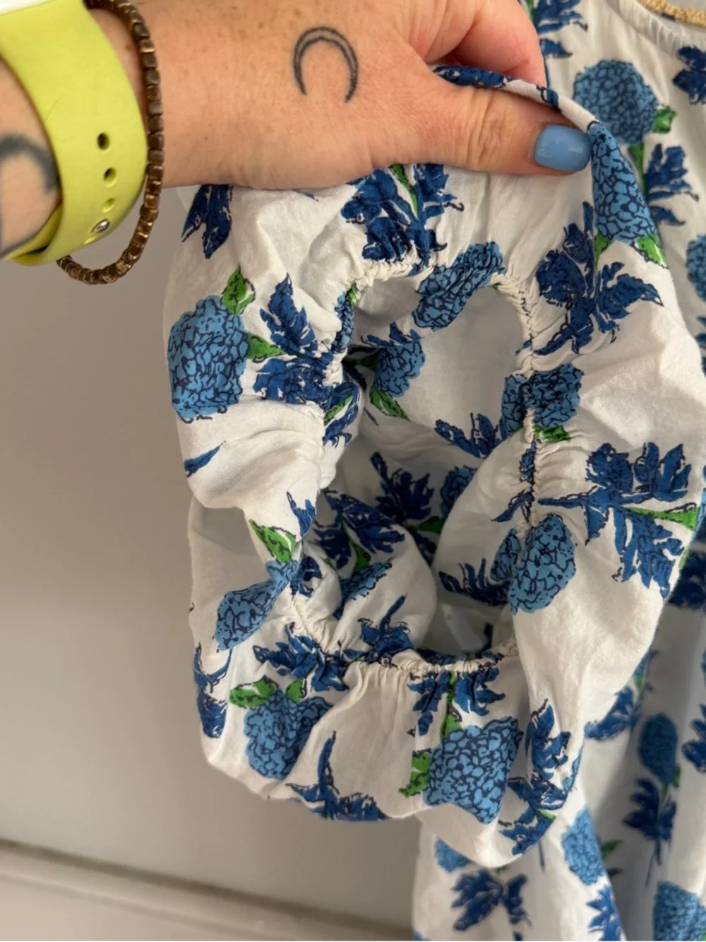 THML > Hydrangea Blouse - Picture 4 of 7